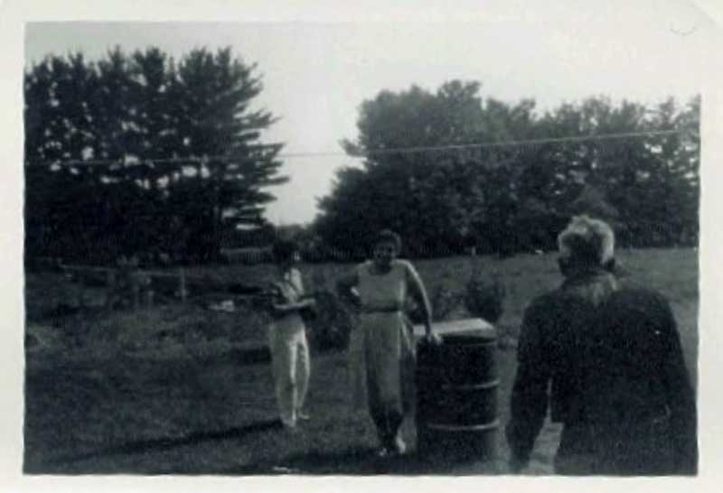 Reta Grams, Jeanette Grams and Ernie Kunert