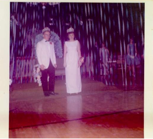 The throne of Dennis and Linda