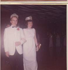 Linda Knuth and Dennis Witte