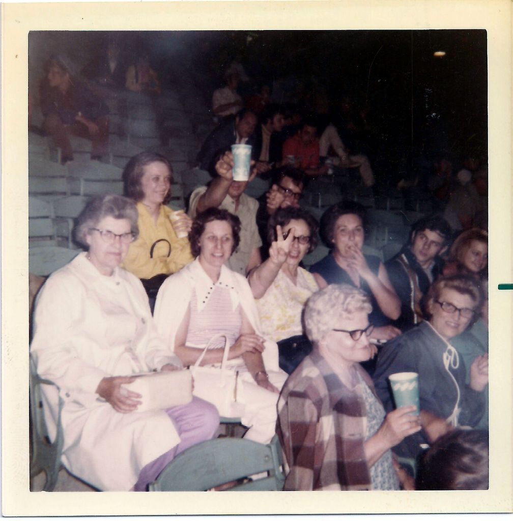 Marvelous women of Wooworth store 956