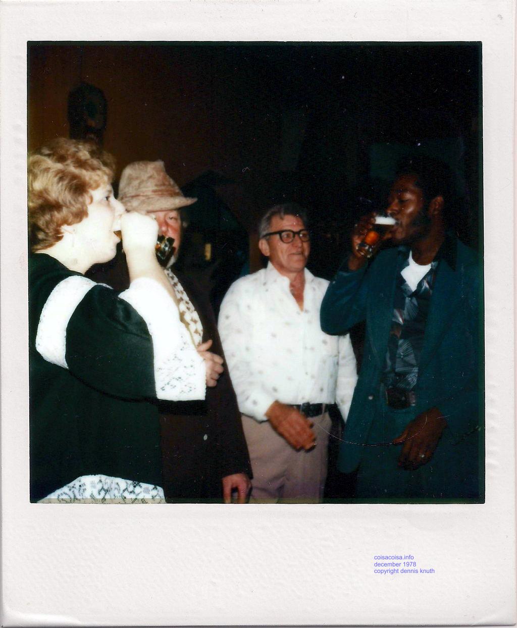 Bunny and Gerry drinking at Tess's