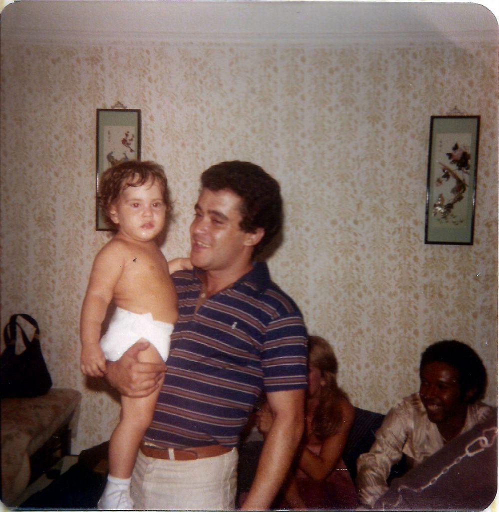 1981_00_00_st_james_heton_and_infant.jpg (large)
