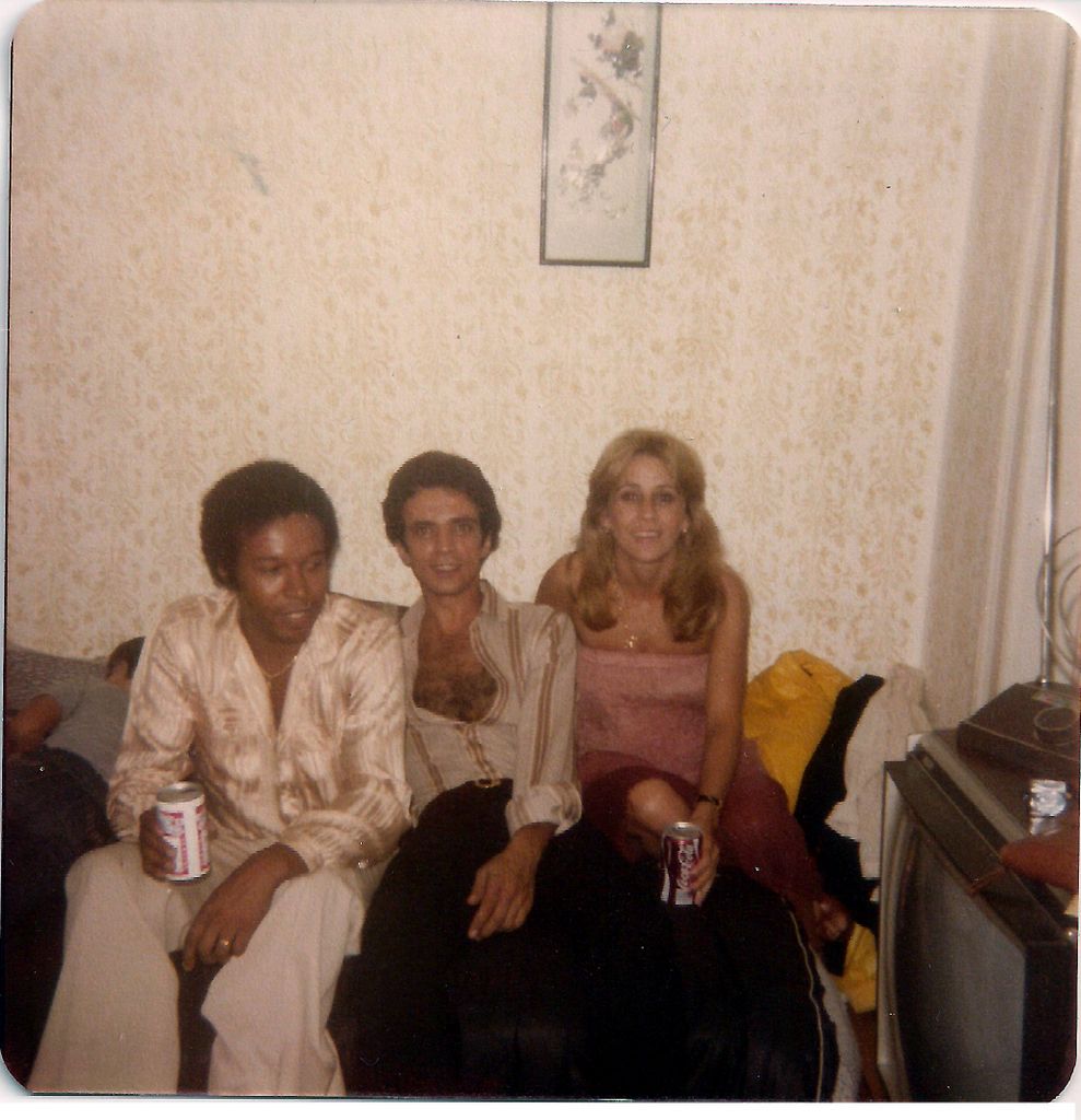 unknonw_friends.jpg (large)