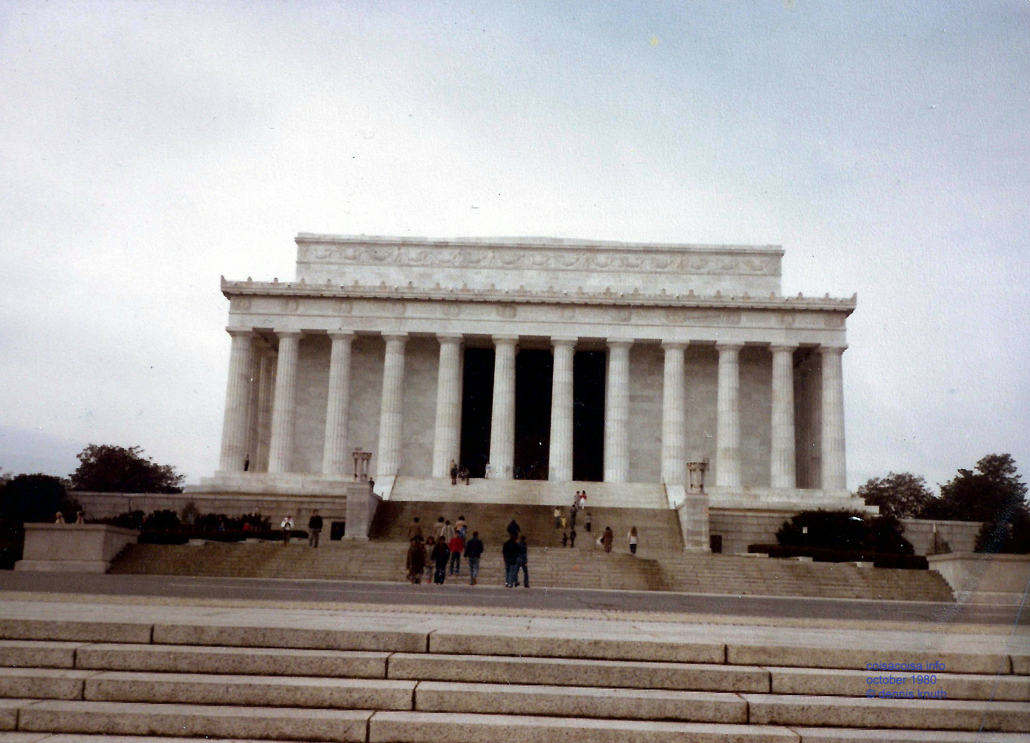 1980_00_00_helton_washington_lincoln_mem.jpg (large)