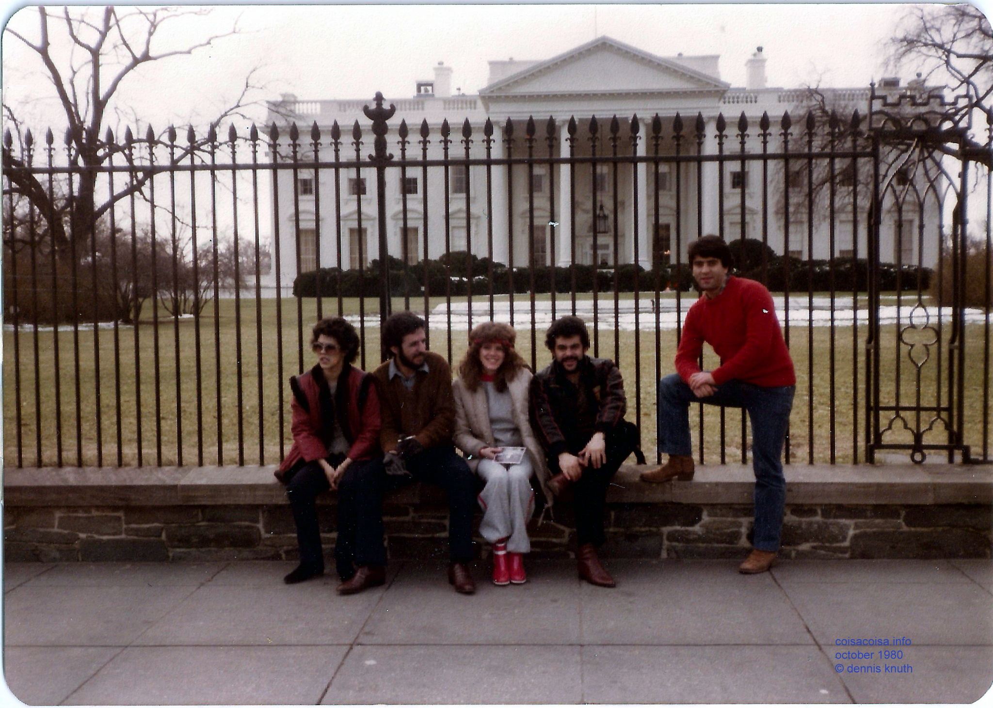 1980_03_friends_white_house_gate.jpg (large)