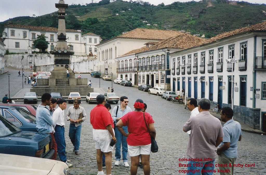 Gem dealers surround the American Tourists