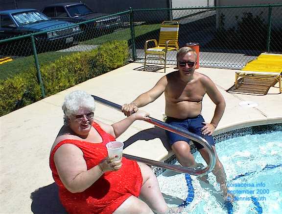 Dennis and Glow enjoy a drink
