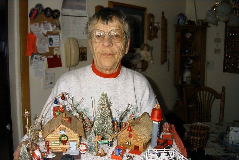 Moms Xmas hand made tableaus