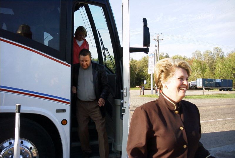 More unidentified guests get off the bus