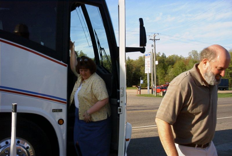 Rene Harke getting off the bus