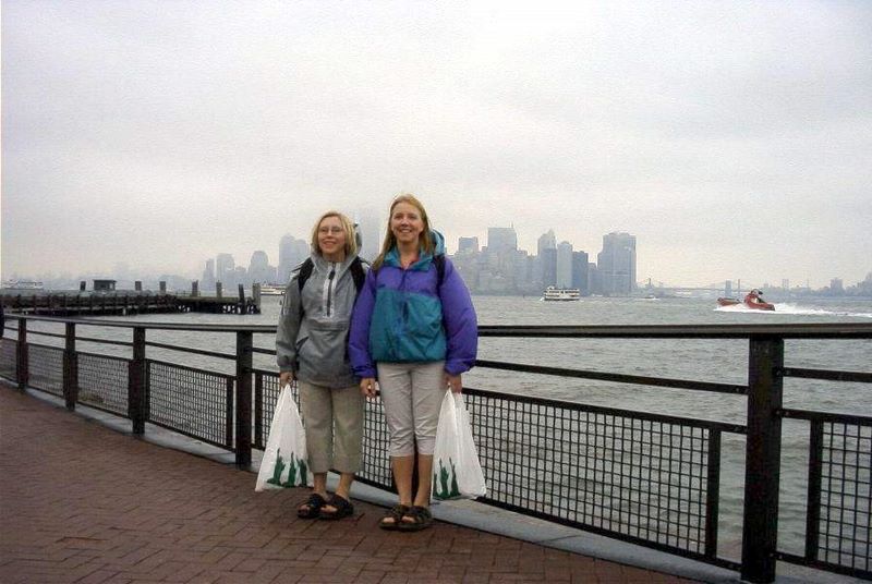 Kaydi and Kelli shopped the Liberty Statue Store