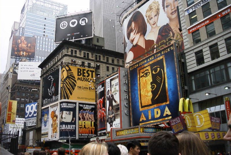 Times Square seen by the Saxes