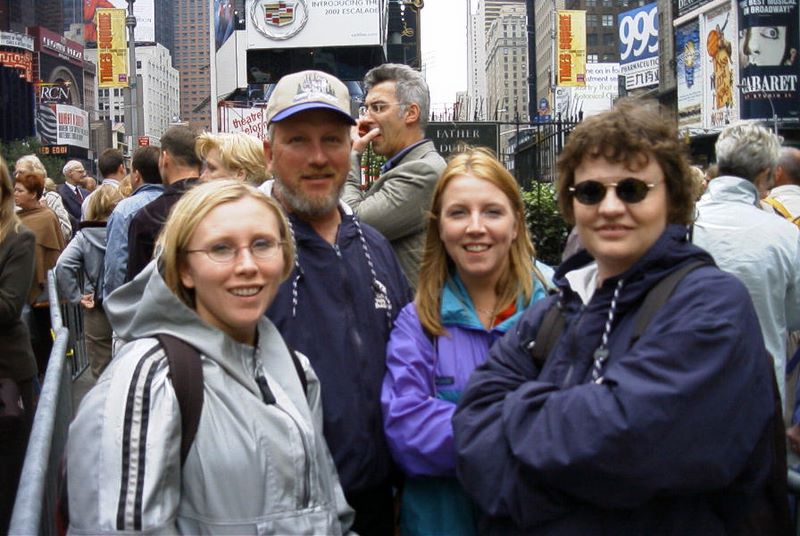 2001_05_26_timessq_3.jpg (large)