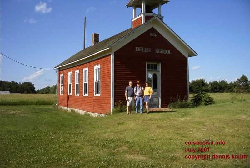
2001_07_04_wkend_c_atdads_dells_school_3.jpg (large)