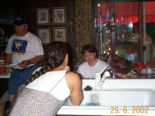 2002_07_04_e_traveling_w_janine_in_wi_atjeanettes_4.jpg  (large)