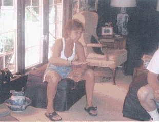 2002_07_04_f_traveling_w_janine_in_wi_atjeanettes_1.jpg  (large)