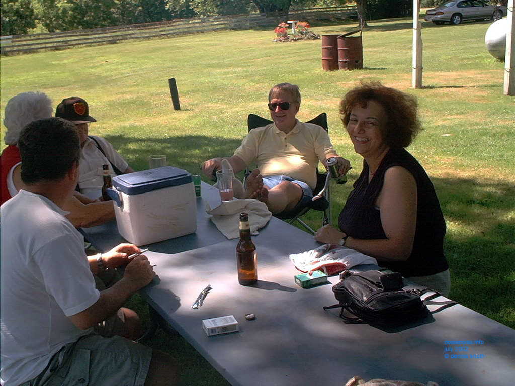 2002_07_04_traveling_w_janine_in_wi_atdads_8.jpg  (large)