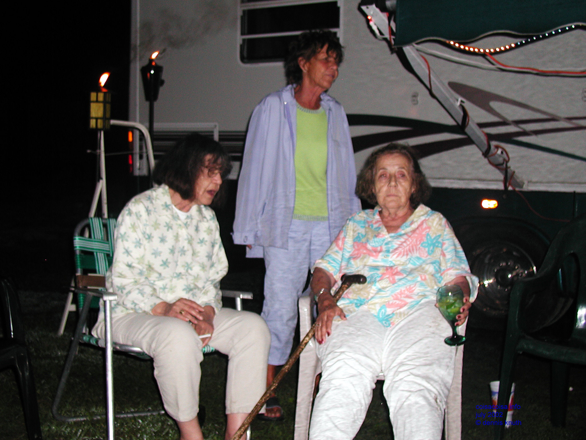 2002_07_28_emo_bday_early_morning.jpg (large)