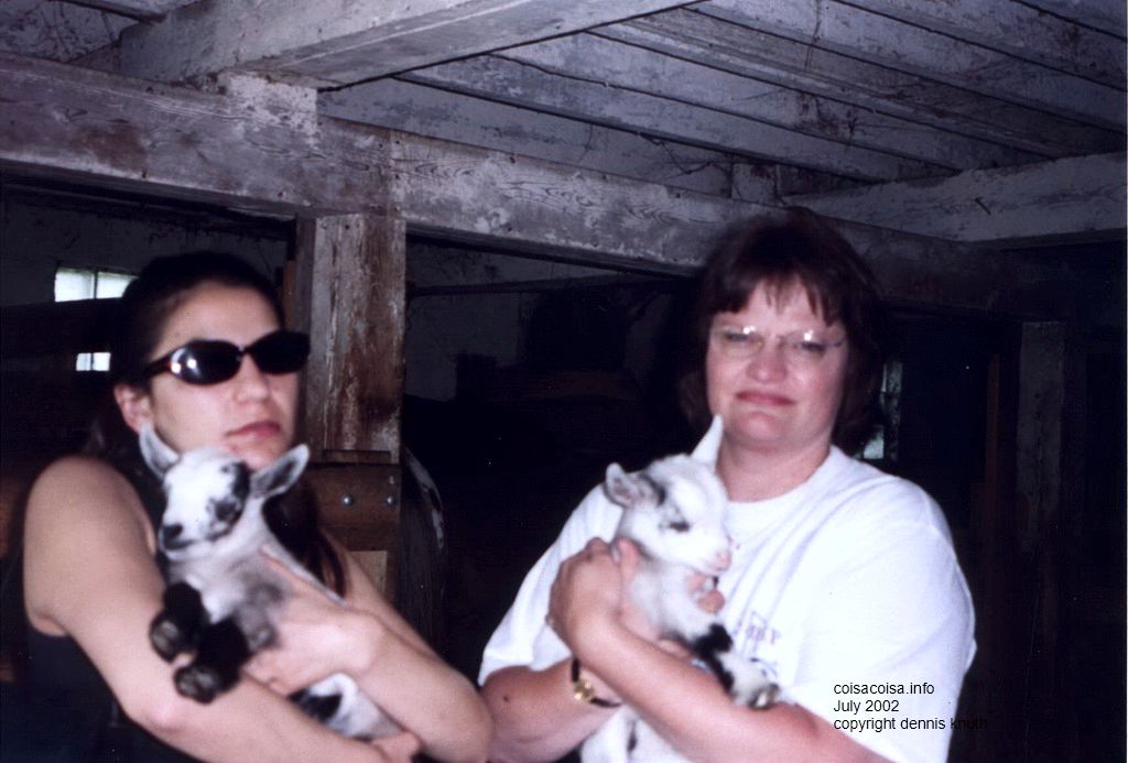 2002_07_27_emogene_bday_c_siesia_atkarens_1.jpg  (large)