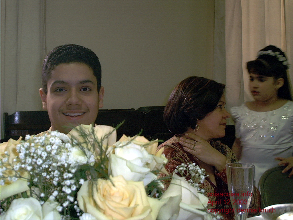 rosangela_wedding_later_2003_0412_09a.jpg (large)