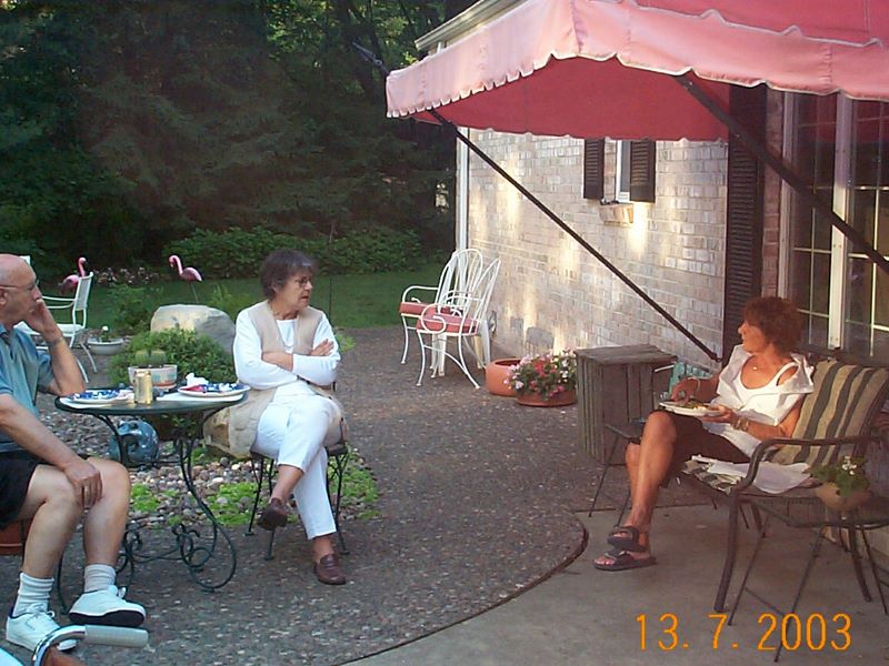 Elvera makes a vocal point