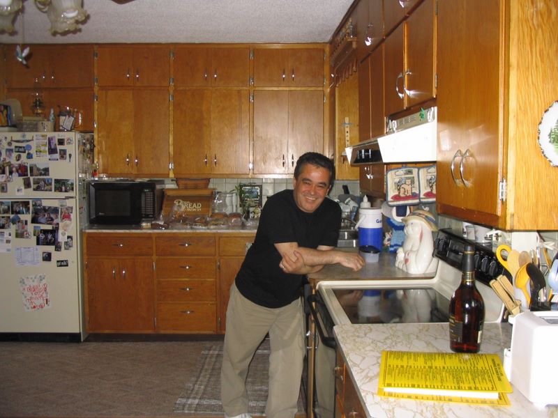 2004_05_07_nathan_moore_kelly_rehearsal_5.jpg (large)