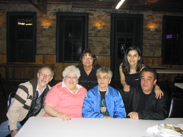 Erv and Glowg Emogene Helton Patricia and Sherri