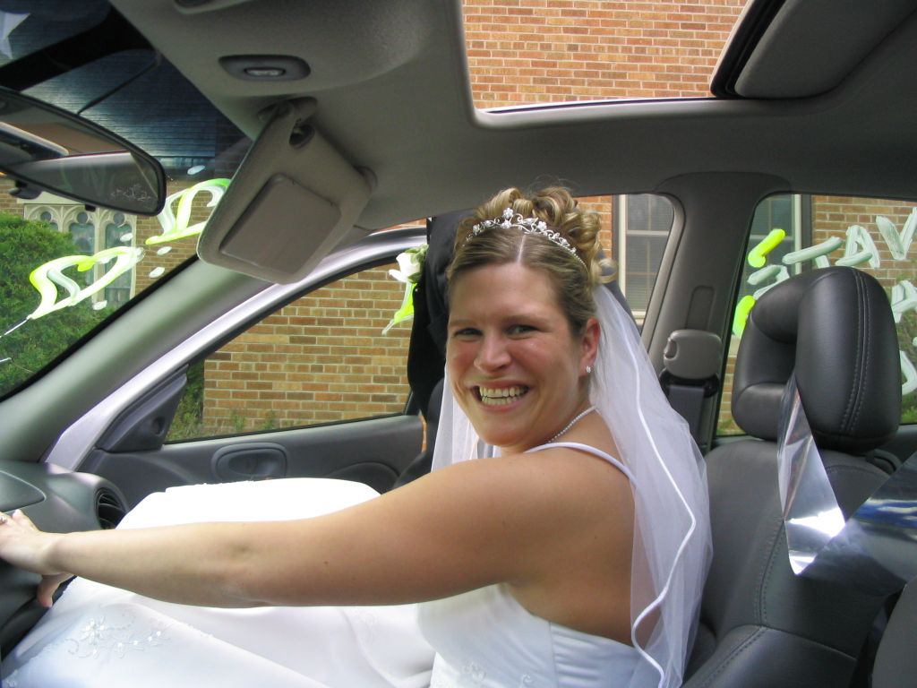 The big smile from the bride