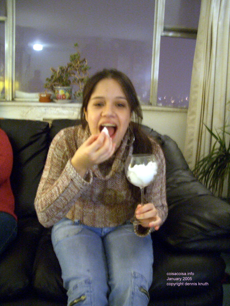 Thaissa has a caipirinha made with snow