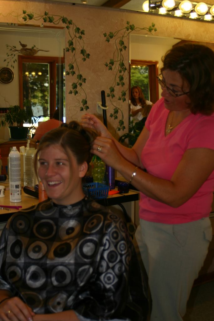 2005_08_00_hair_and_makup_002.jpg (large)