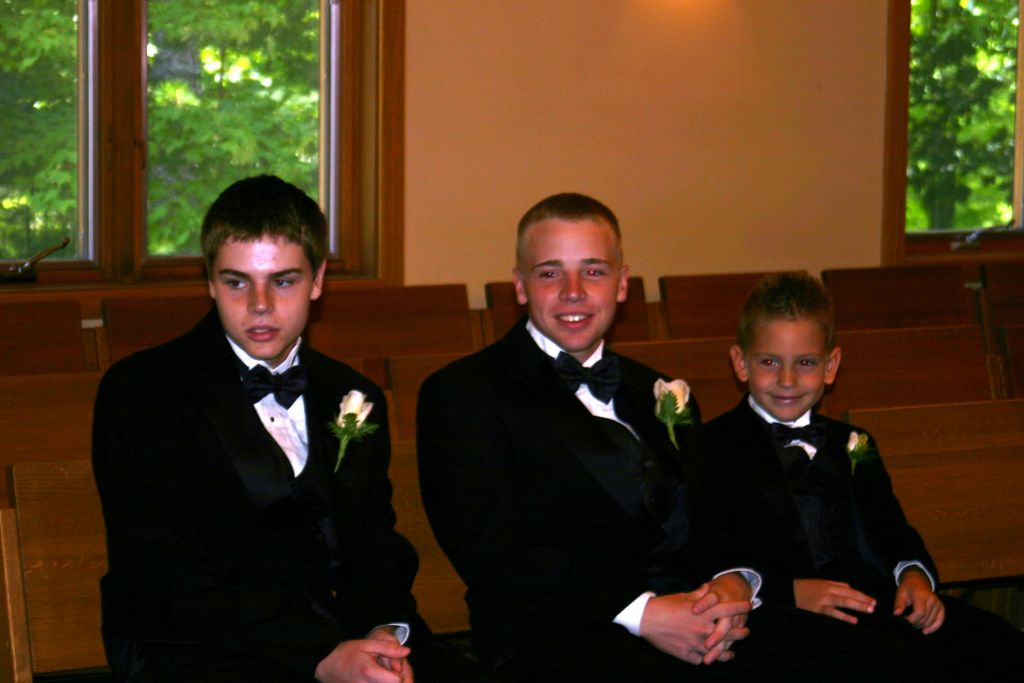 2005_08_00_church_photos_056.jpg (large)