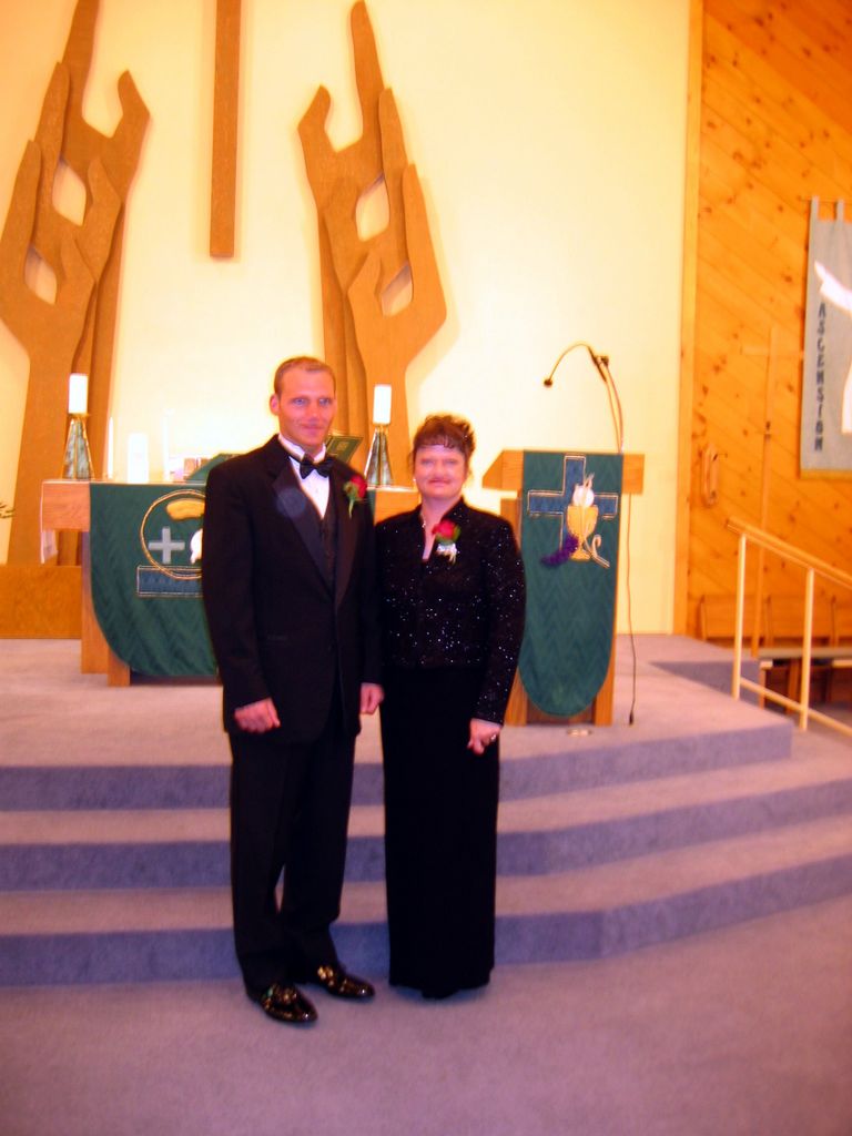 2005_08_00_church_photos_100.jpg (large)