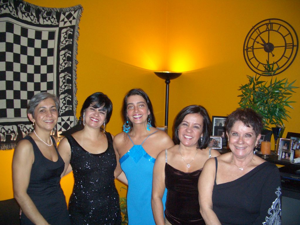 2005_12_09_myras_xmas_bday_03.jpg (large)