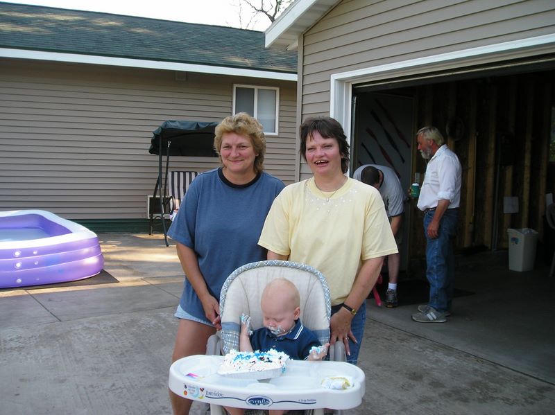 2006_07_18_jared_at_sherris_w_justin_16.jpg (large)