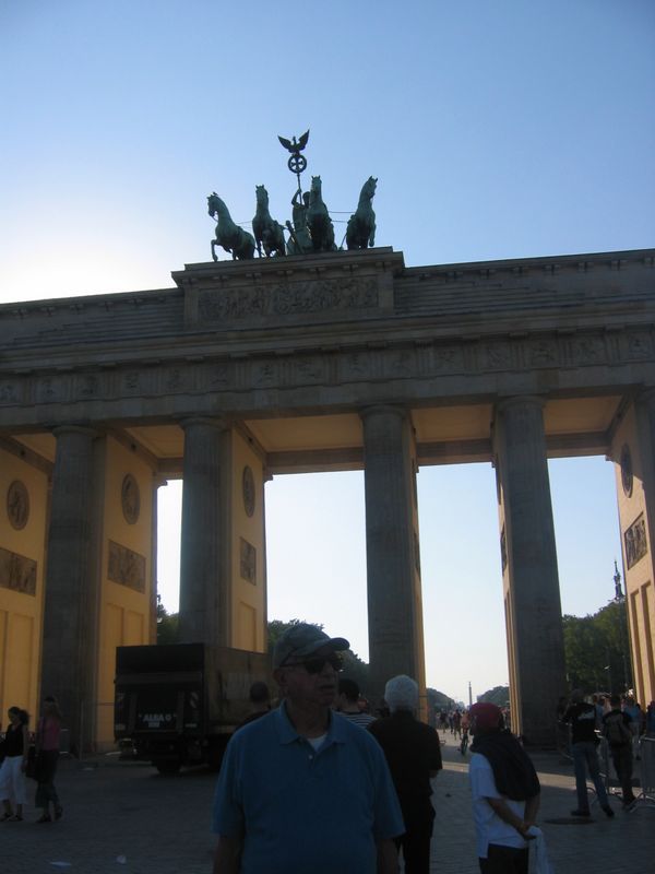 2006_09_24_helton_muscio_in_germany_120.jpg (large)