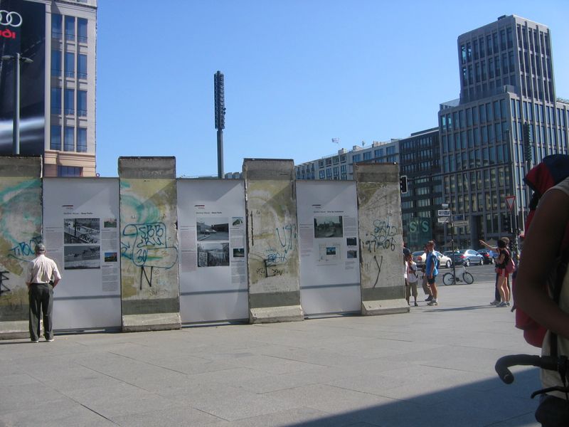 2006_09_24_helton_muscio_in_germany_130.jpg (large)