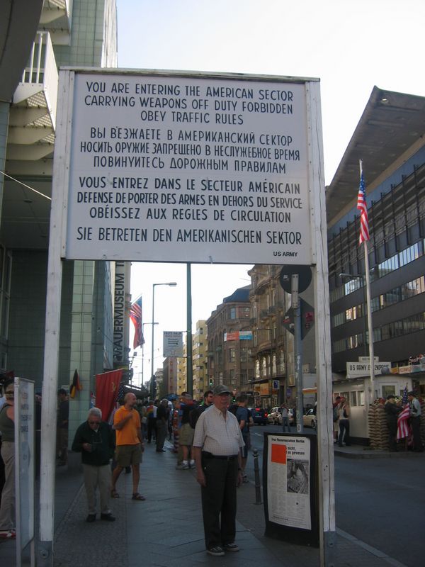 2006_09_24_helton_muscio_in_germany_135.jpg (large)