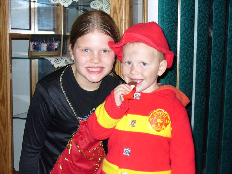 Kelsey and Jared Spooks for Halloween 2008