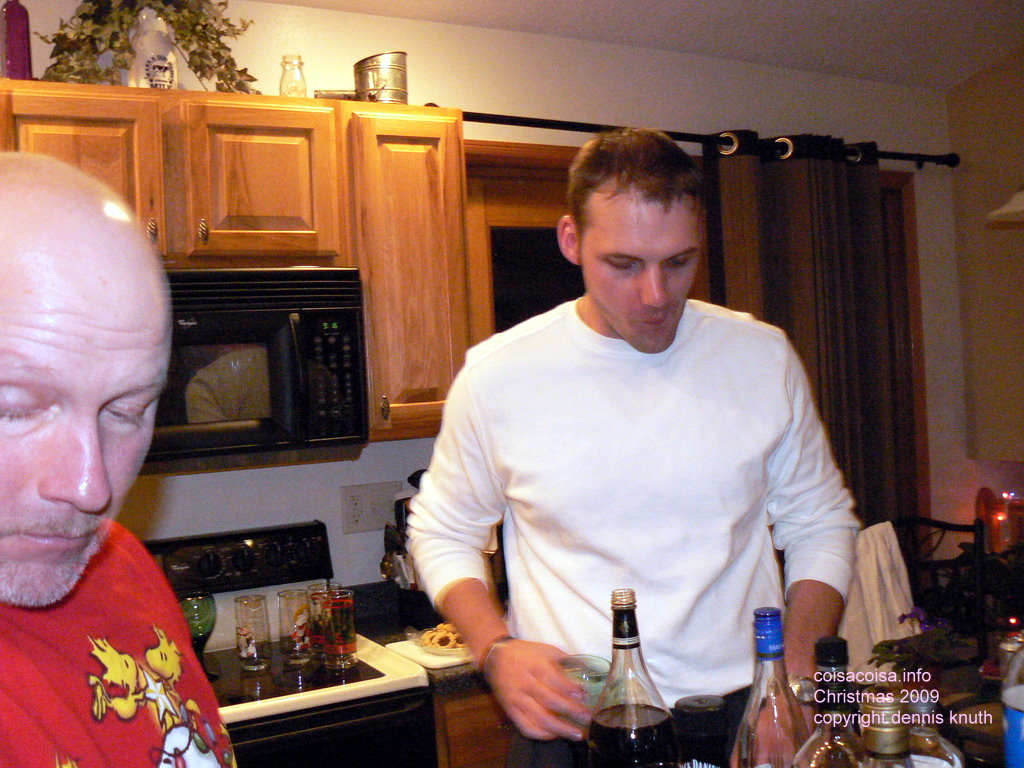 Justin and Gary chow down on the Ham again