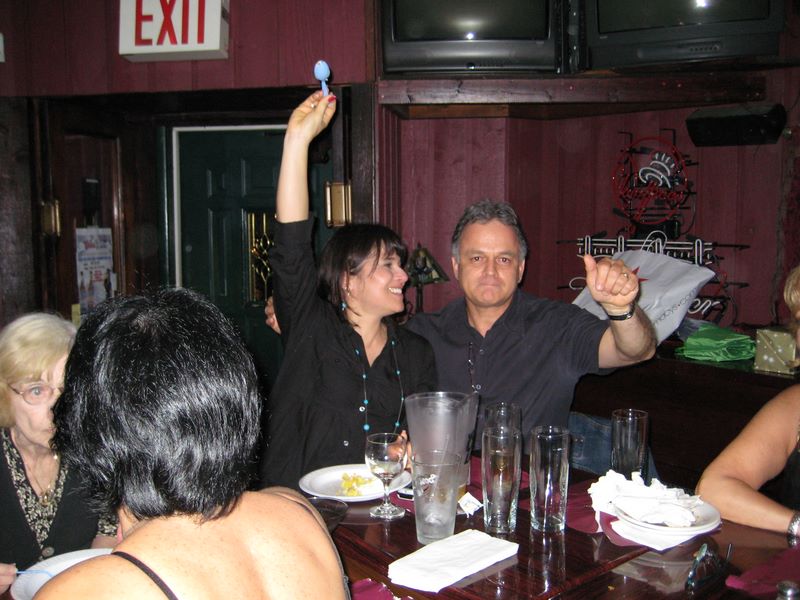 09_12_hbday_rogerio_camera_27.jpg (large)