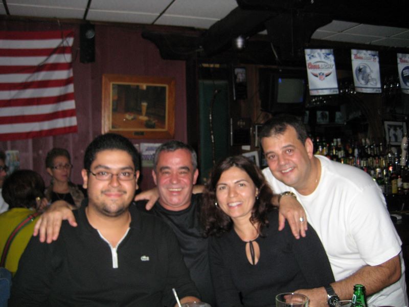 09_12_hbday_rogerio_camera_31.jpg (large)