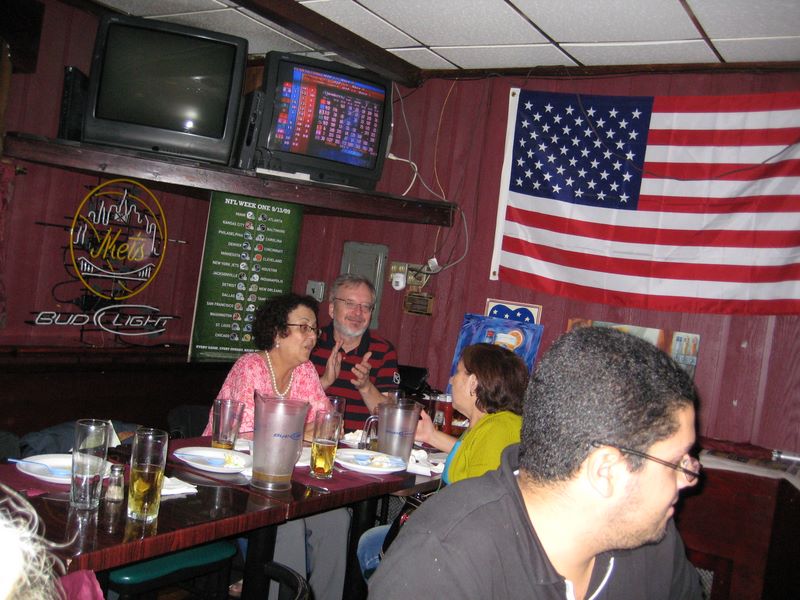 09_12_hbday_rogerio_camera_40.jpg (large)