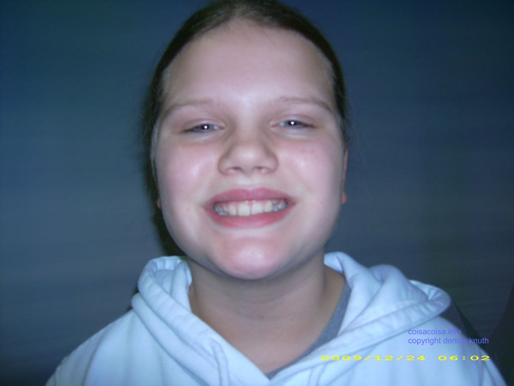 2009_12_24_jared_kelsey_santa_03.jpg (large)