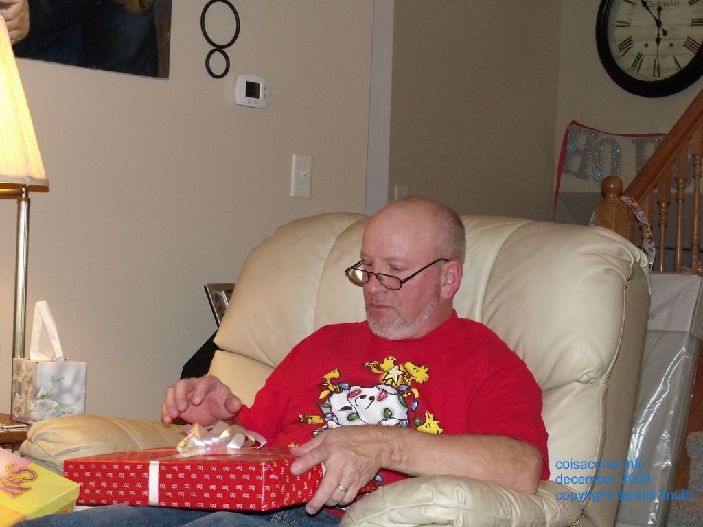 2009_12_25_sherri_xmas_dennis_cam_020.jpg (large)