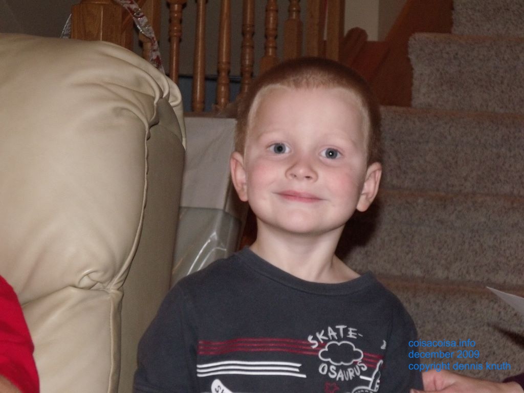 2009_12_25_sherri_xmas_dennis_cam_030.jpg (large)