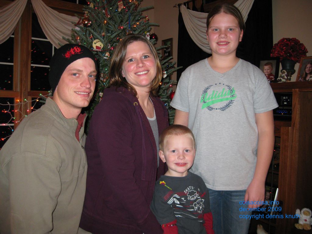 2009_12_25_xmas_portraits_sherri_008.jpg (large)