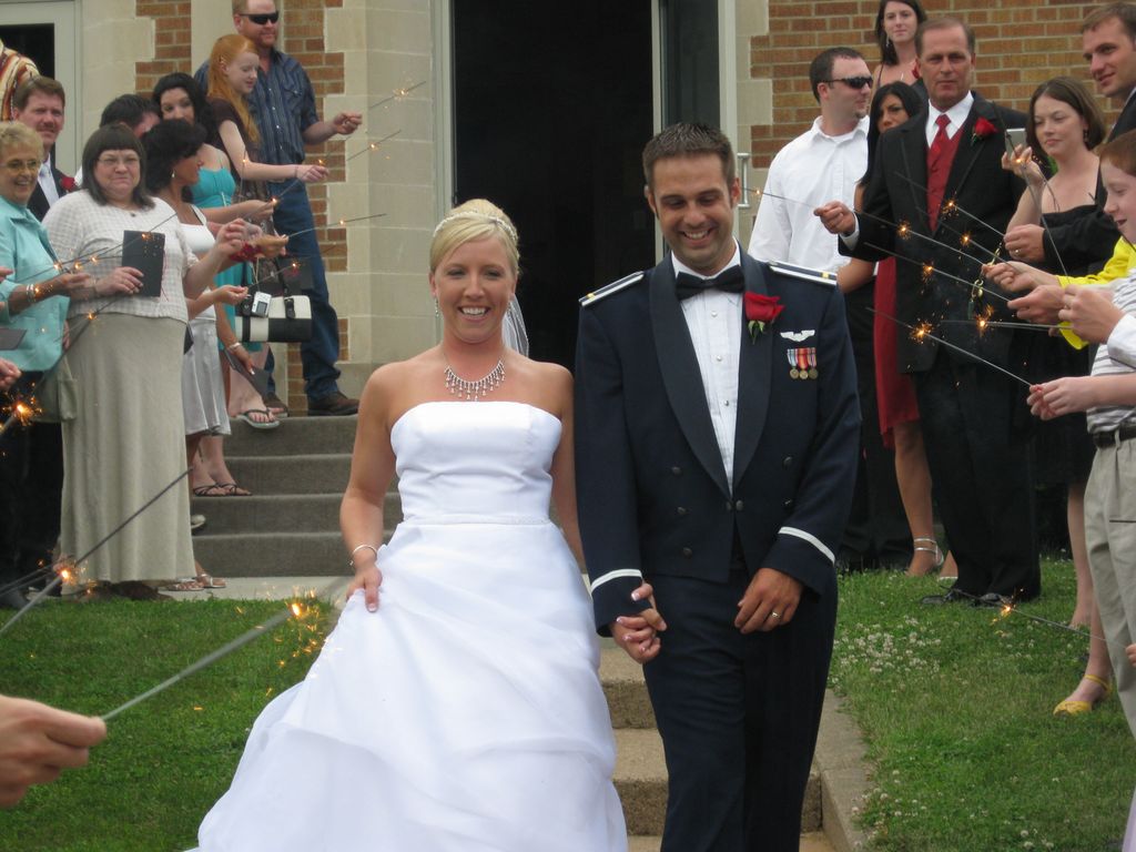 07_04_wedding_a_c_exit_06.jpg (large)