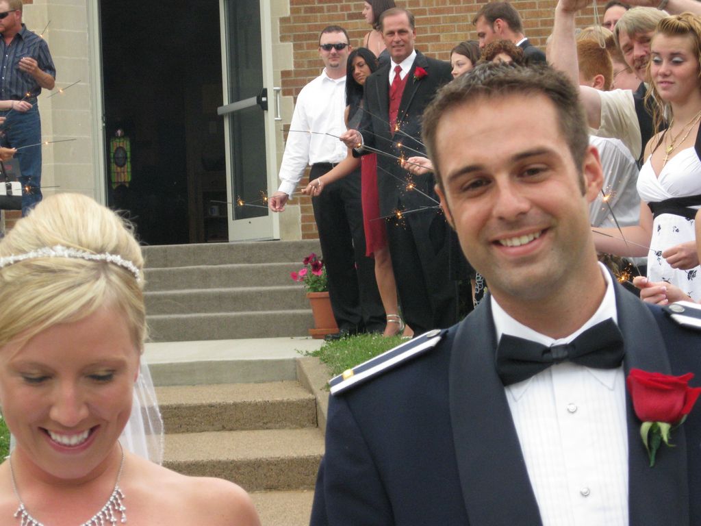 07_04_wedding_a_c_exit_07.jpg (large)