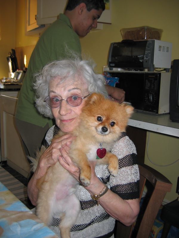 olga_toby_2004_0619b.jpg (large)