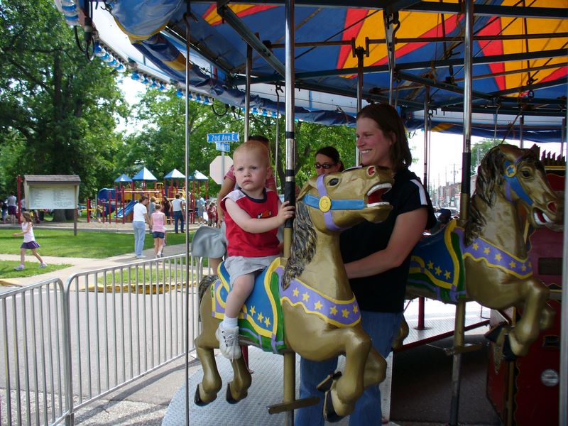 2007_06_09_kelsy_and_jared_durand_days_013.jpg (large)